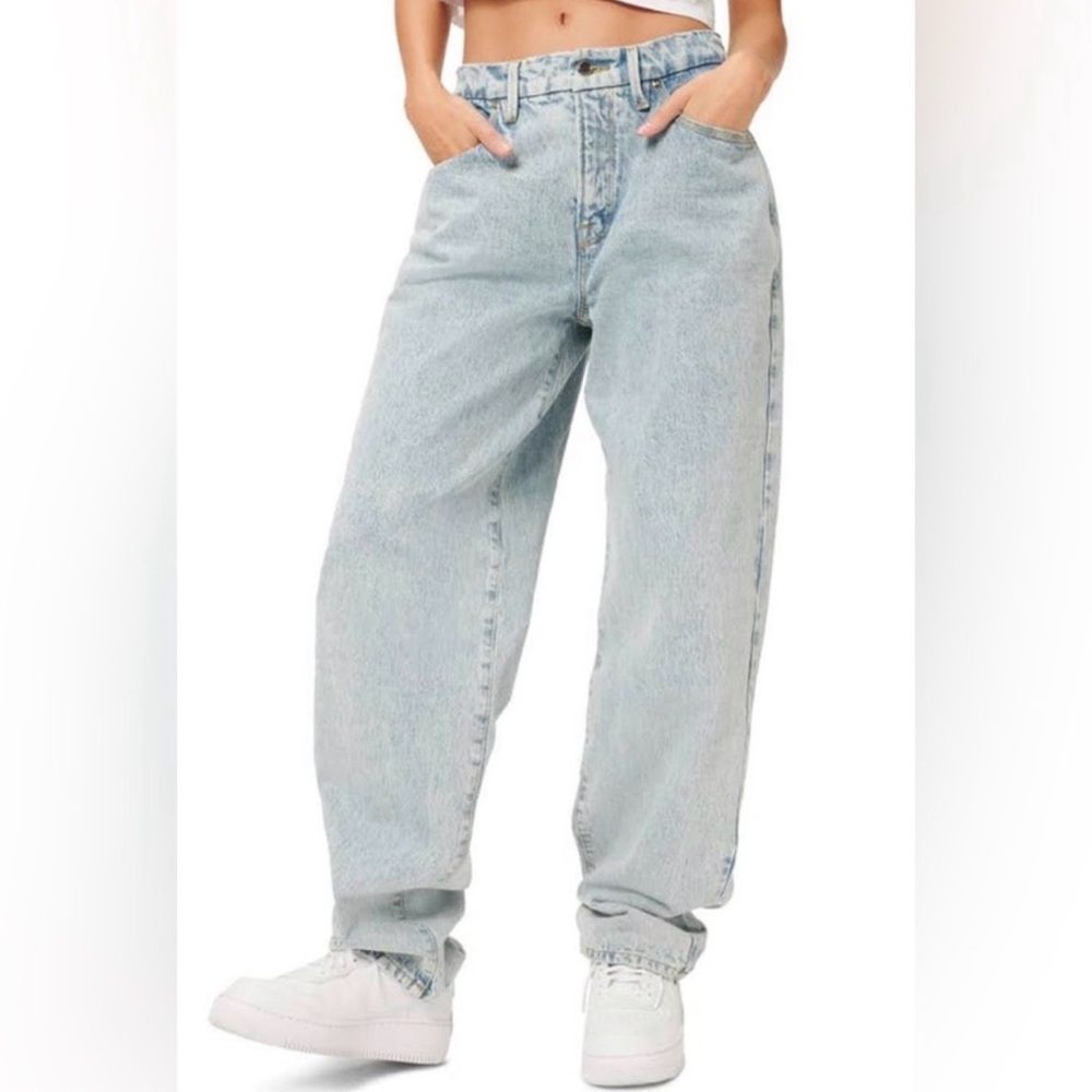 Good American 90s Loose Jean